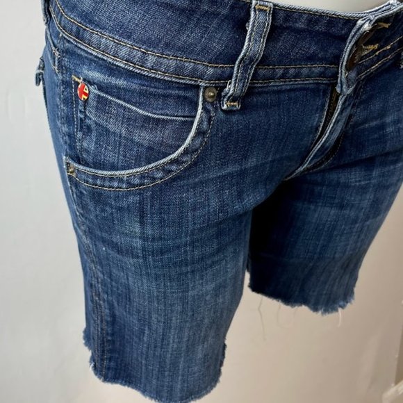 Hudson Jeans Midrise Cut off Jean Shorts Size 28 - Picture 3 of 15